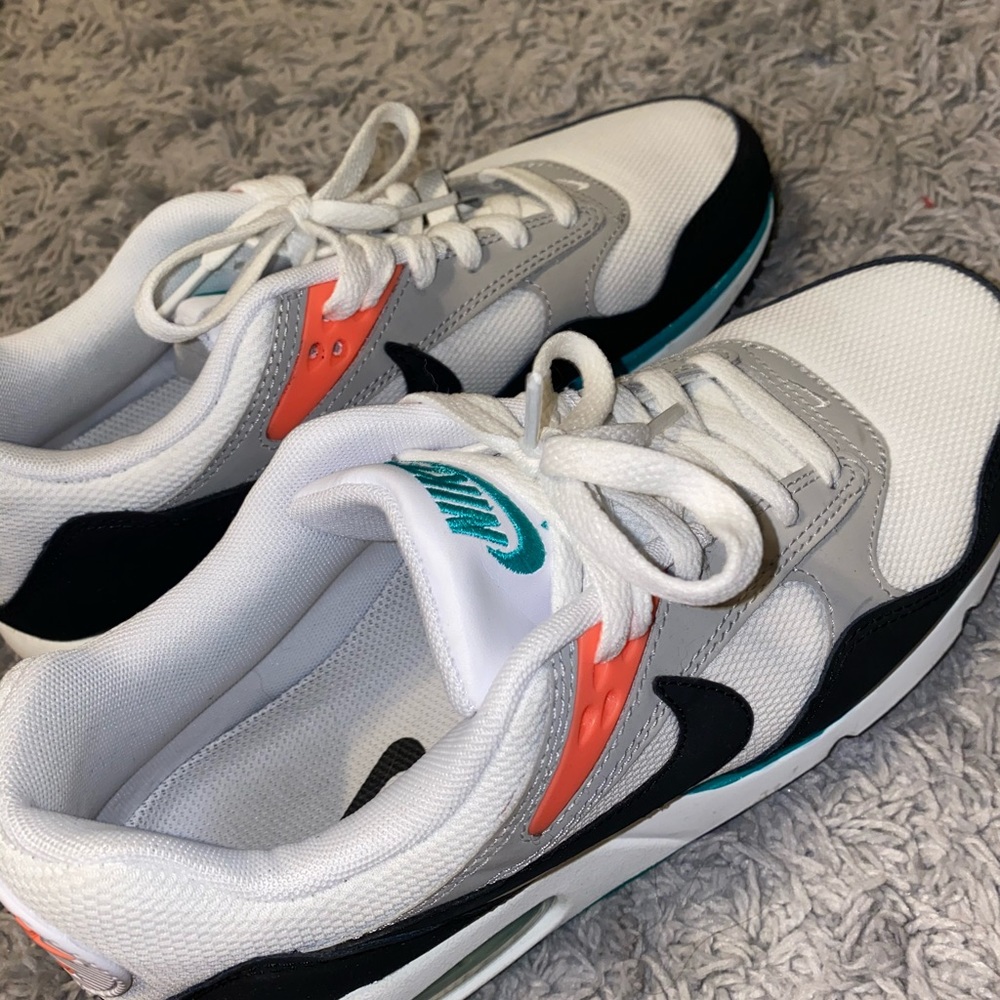 Nike air max